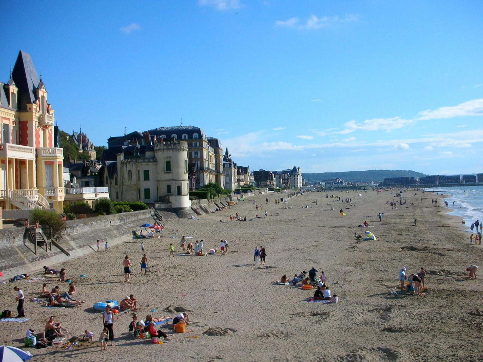 Western Du Vallon Trouville-sur-Mer